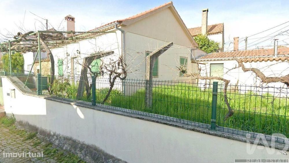 Moradia térrea T3 em Benquerença de 72 m2