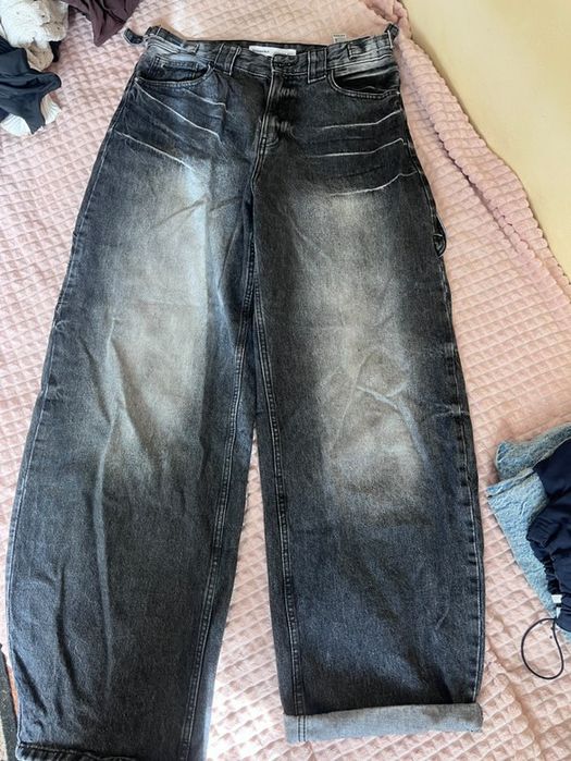 Джинси жіночі Bershka