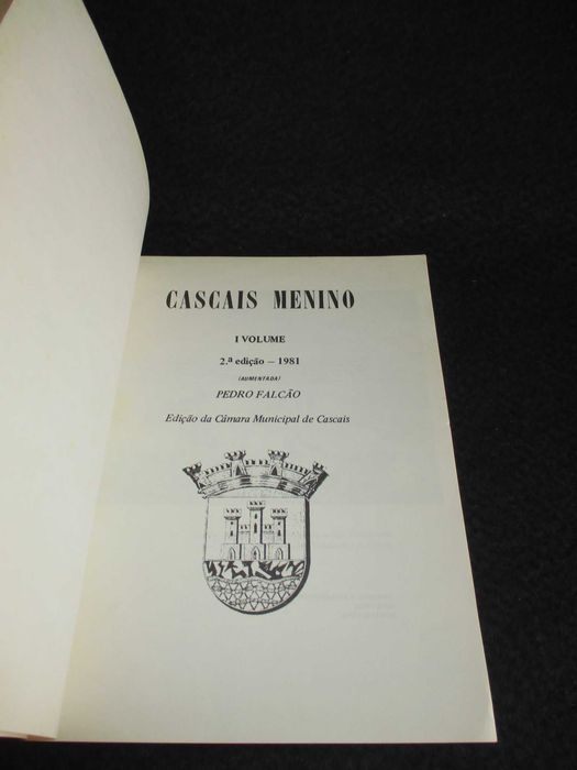 Livro Cascais Menino Pedro Falcão