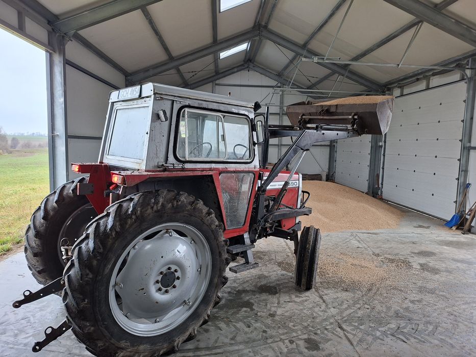 Massey Ferguson 590