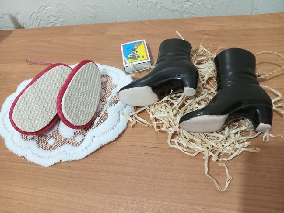 Комплект чоботи капці-підвіска сувенір