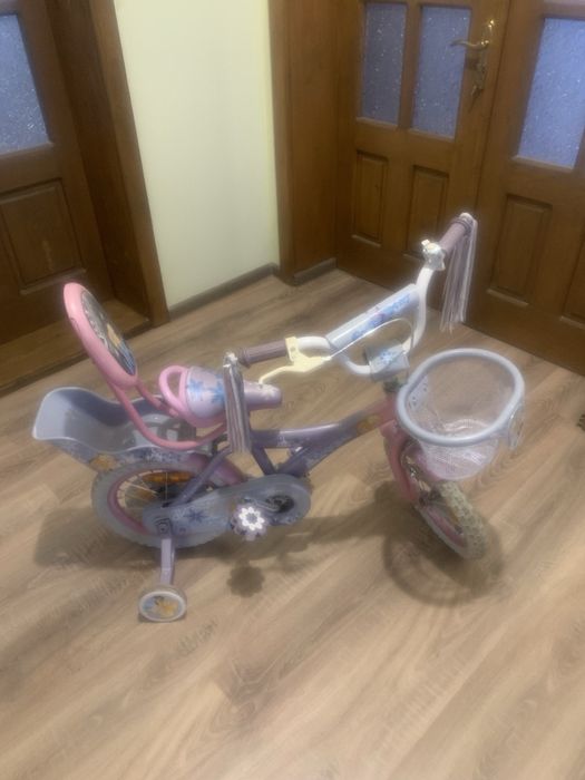 Продам велосипед для дівчинки 4-8років рожевий  в дуже хорошому стані
