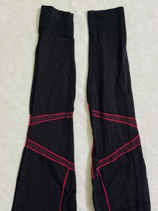 Комплект (кофта+легінси) фітнес жіночої зональної термобілизни EUR M