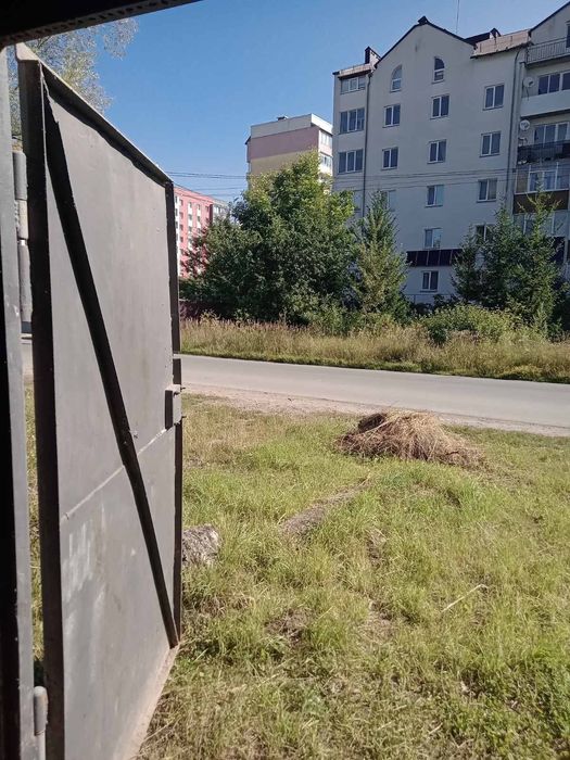 Здам в оренду гараж в районі Леонтовича