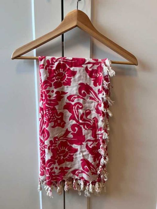 Kwadratowy szal pareo