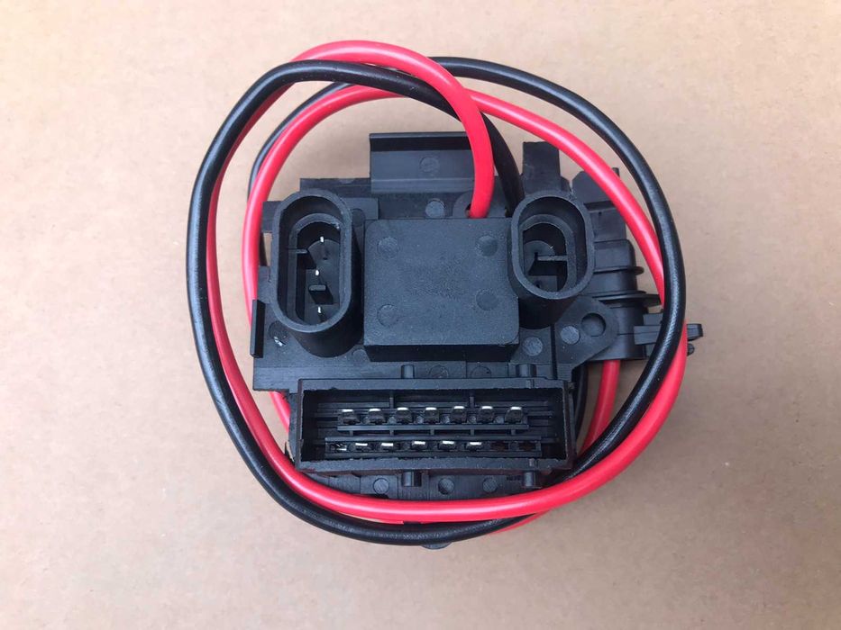 Резистор печки сопротивления Opel Vivaro Renault Trafic (01-14)