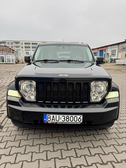 Sprzedam !!! JEEP LIBERTY KK 3.7 V6 + Wstawiony Gaz