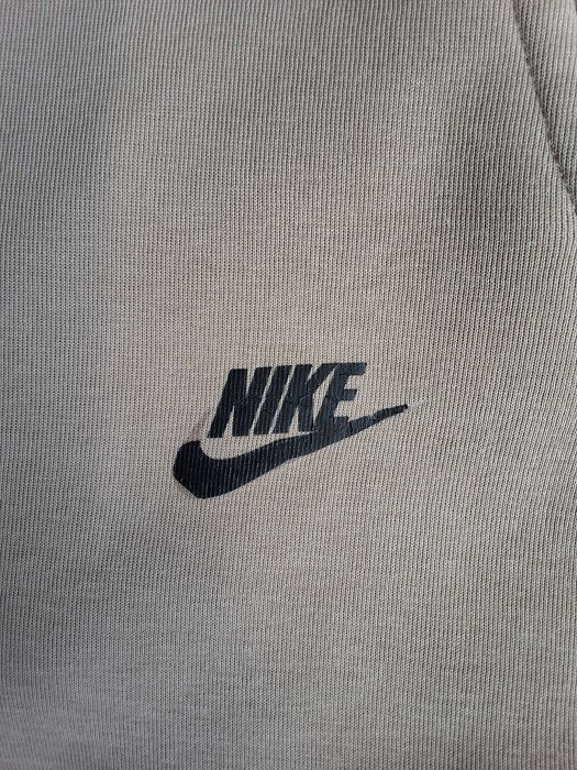 Nike Tech Fleece spodnie beżowe FB8002-247