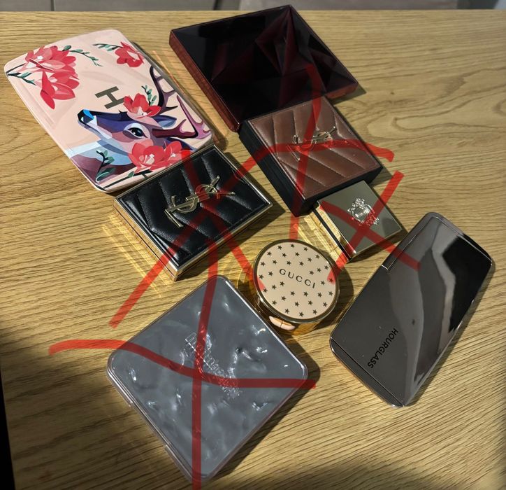 Zestaw kosmetyków do makijażu