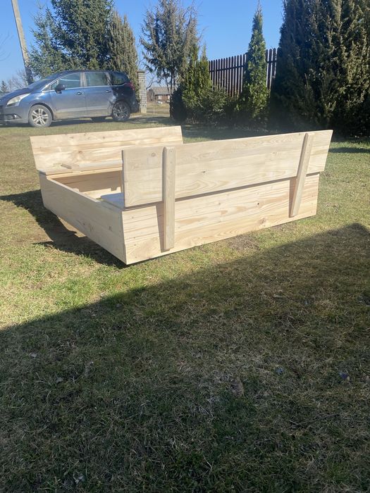 Продам пісочнецю для дітей