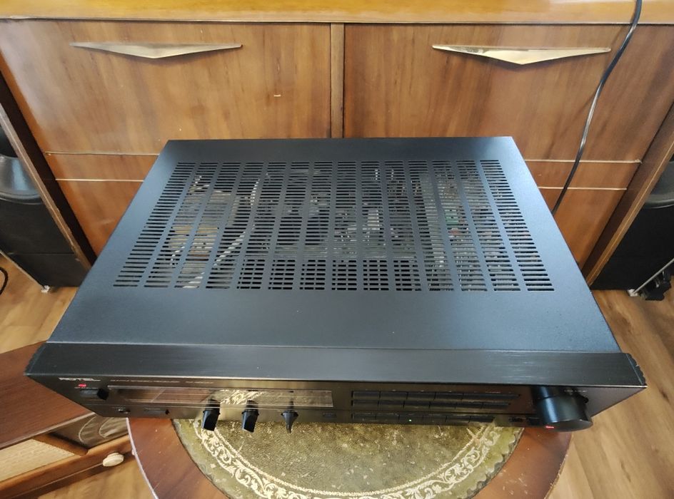 Amplituner ROTEL RX 950 AX.  4X 50W