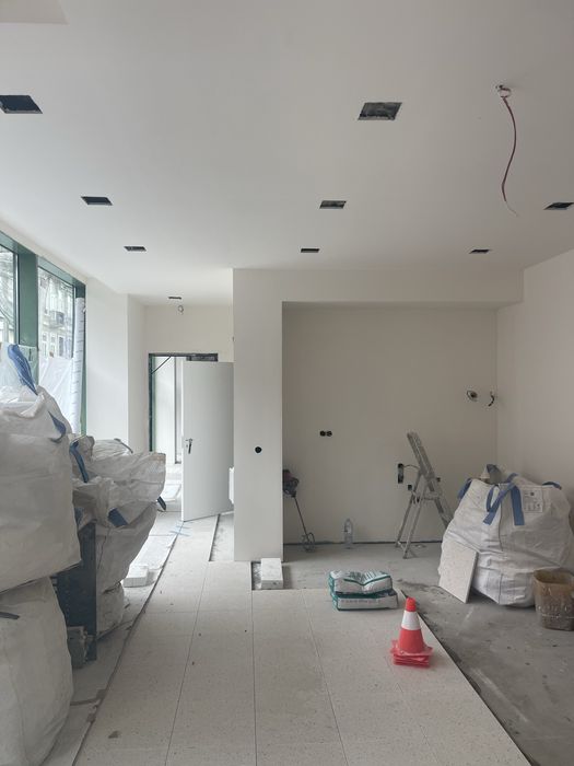 Servicos de pintura em geral do barramento ao acabamento fino