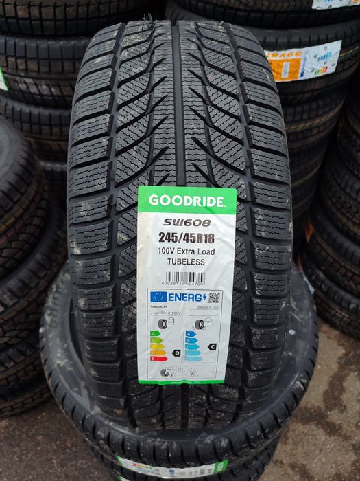 Шини Goodride SW608 245/45 R18 100V XL