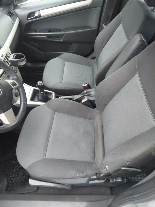 Sprzedam opla astra H polift 1.6 115km 2007r