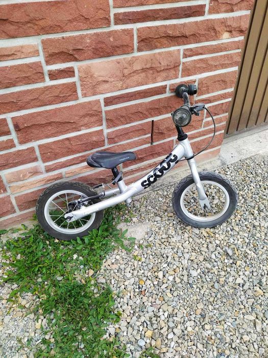 Rowerek biegowy Scoot