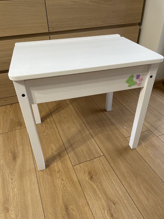 Biurko dla dziecka SUNDVIK, Białe