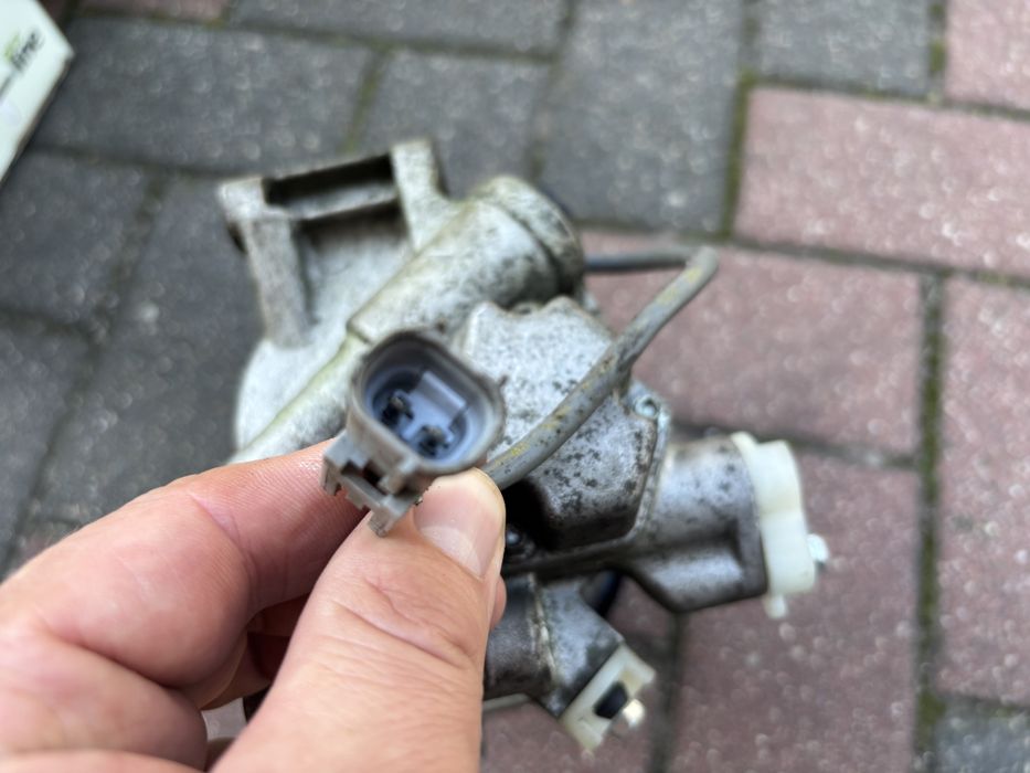 Sprezarka klimatyzacji toyota yaris 2