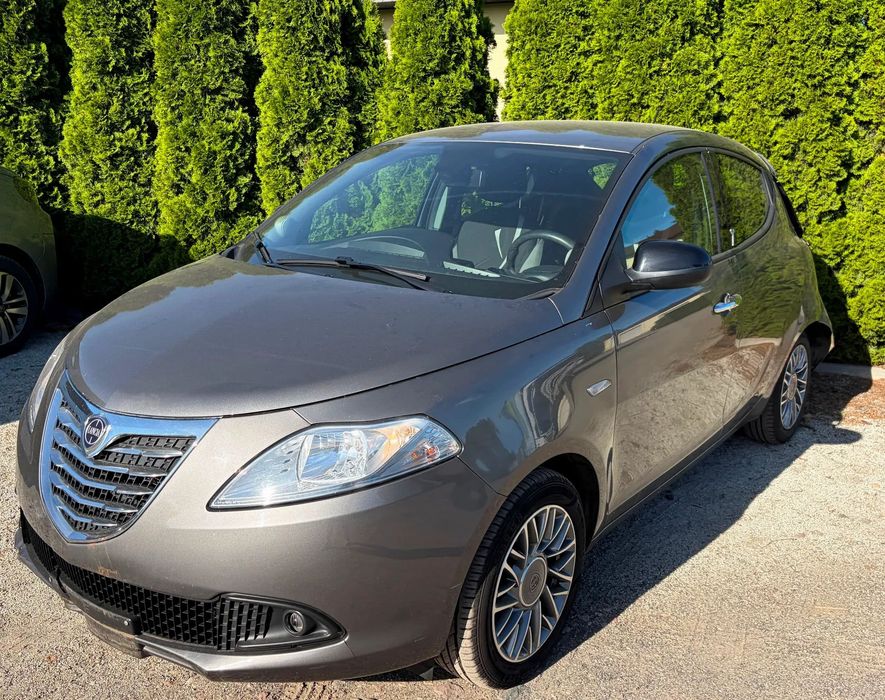 Lancia Ypsilon Wersja Gold 1,2 benzyna 8v Klima 75Tkm Serwisowany 1 właściciel
