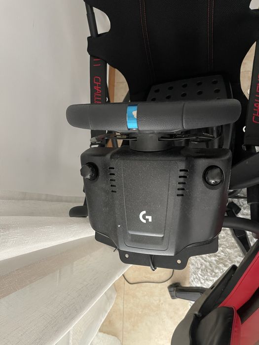 Logitech G920 + cadeira playseat dobrável