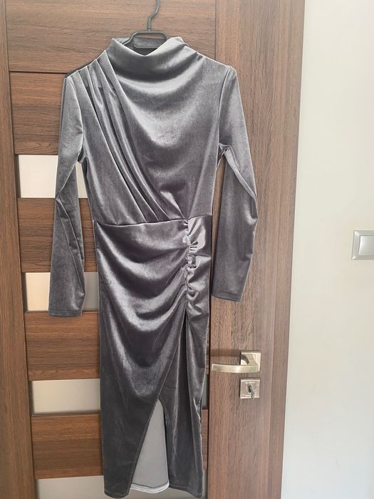 Sprzedam nową sukienkę