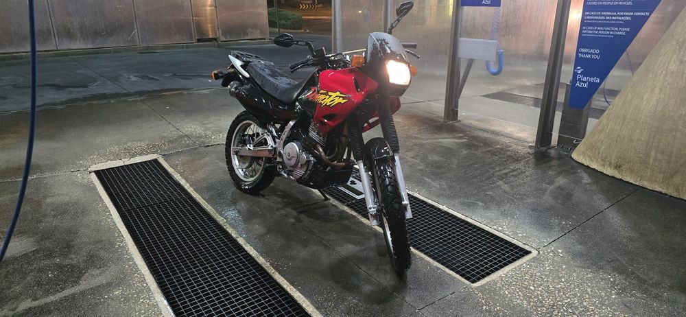 Honda dominator nx 650