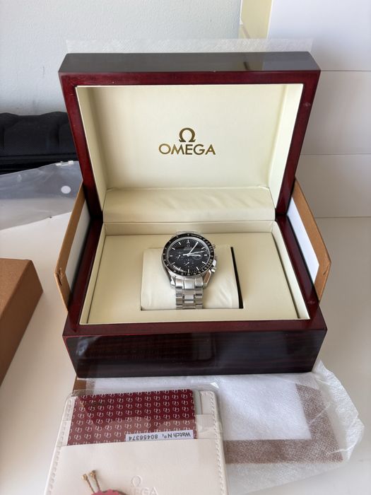 Omega Speedmaster Professional