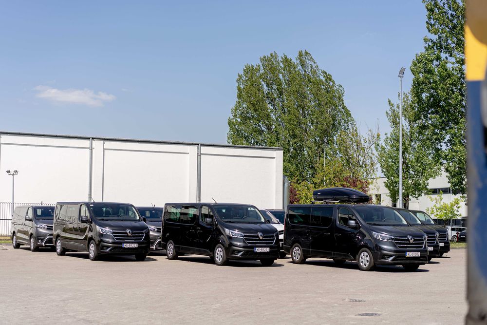 wynajem busa, wypożyczalnia busów 9 osobowych Poznań