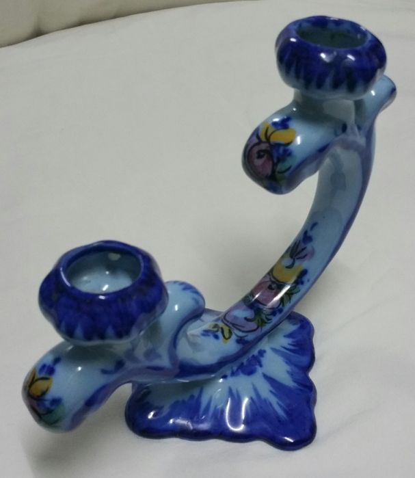 Floreira de mesa e de parede em cerâmica de Alcobaça