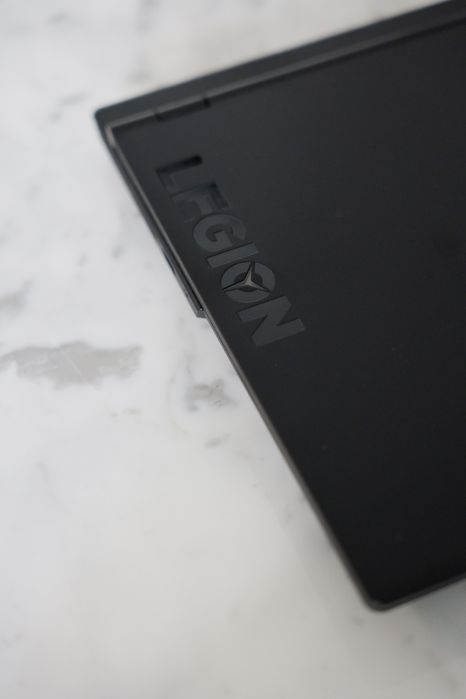 Laptop Lenovo Legion Y540-15 i5-
9300H 16GB 512 RTX2060