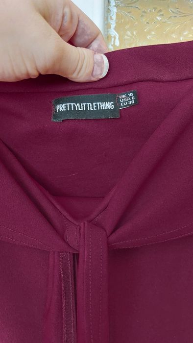 Sukienka midi dopasowana bordo