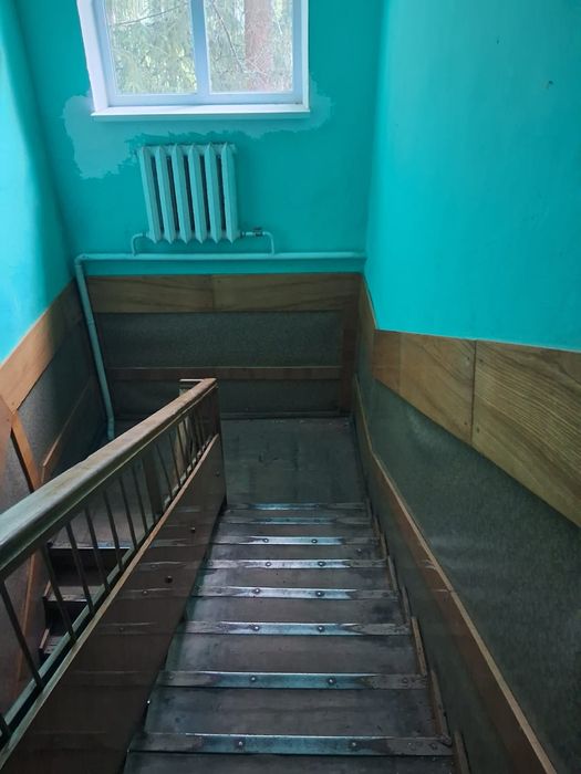 Двоповерхова будівля - 300 метрів від варшавської траси. Торгівля, шоурум, фасування, фулфілмент, склад