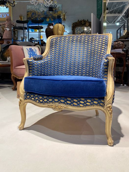 Duzy Zabytkowy Odnowiony Fotel wypoczynkowy Louis XV