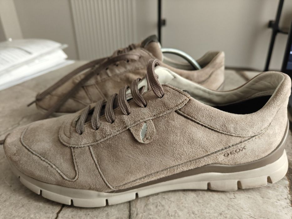 Кросівки GEOX жіночі