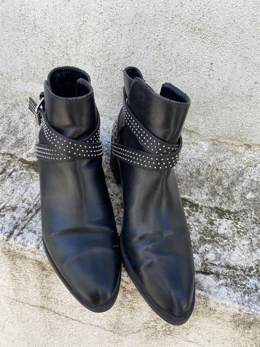 Botas pretas da Berska