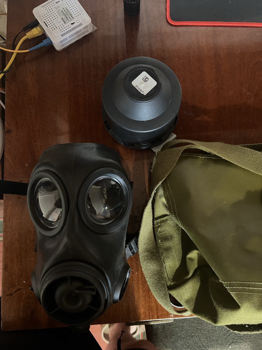 Протигаз AVON FM12 CBRN