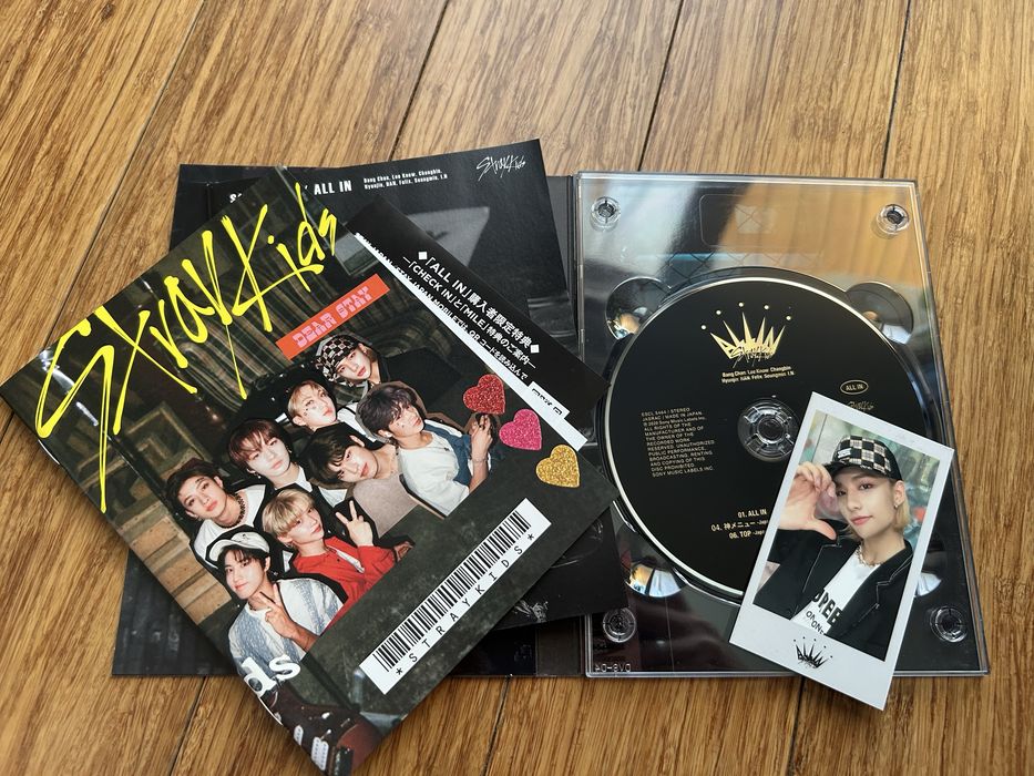 Japońskie albumy Stray Kids