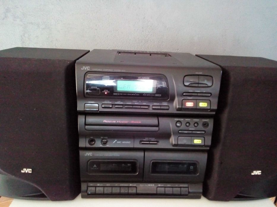 Radiomagnetofon JVC HX-5