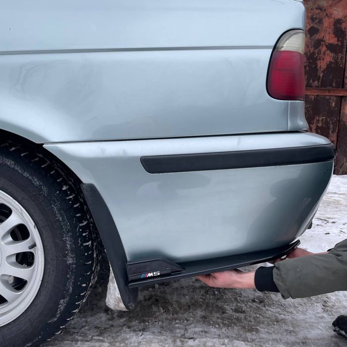 Накладки спліттера флапи bmw e39 е39 до заднього бампера