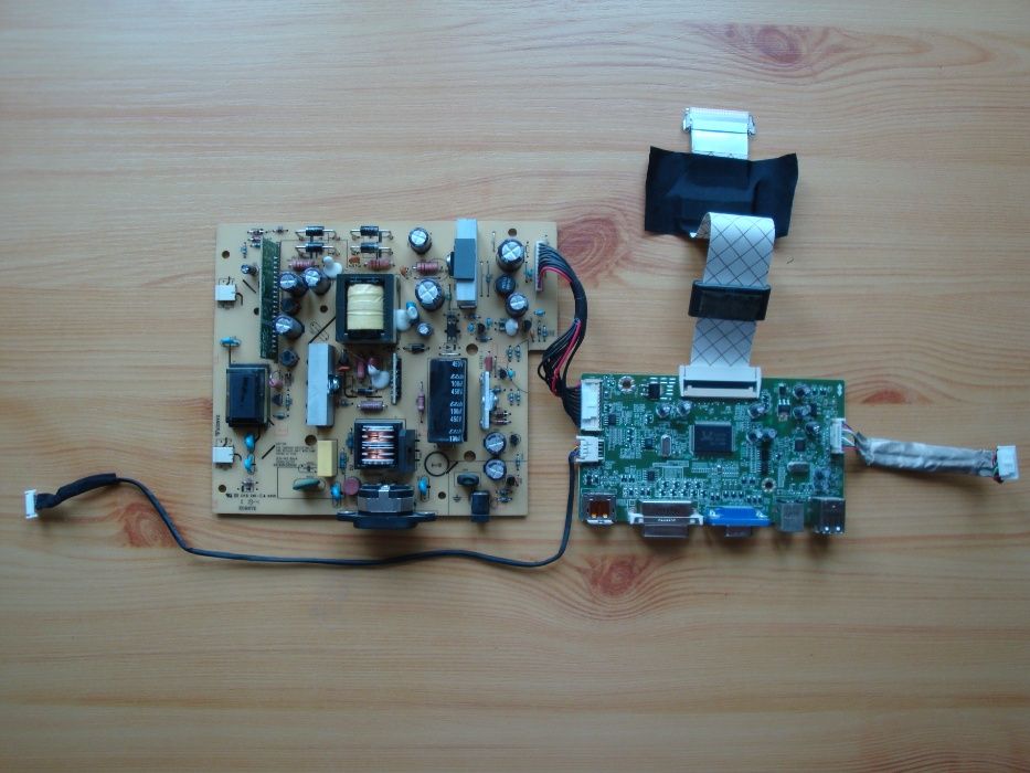 (k) DELL 22 cale, Model-P2210f, Awaria. Tylko dla zdecydowanych !