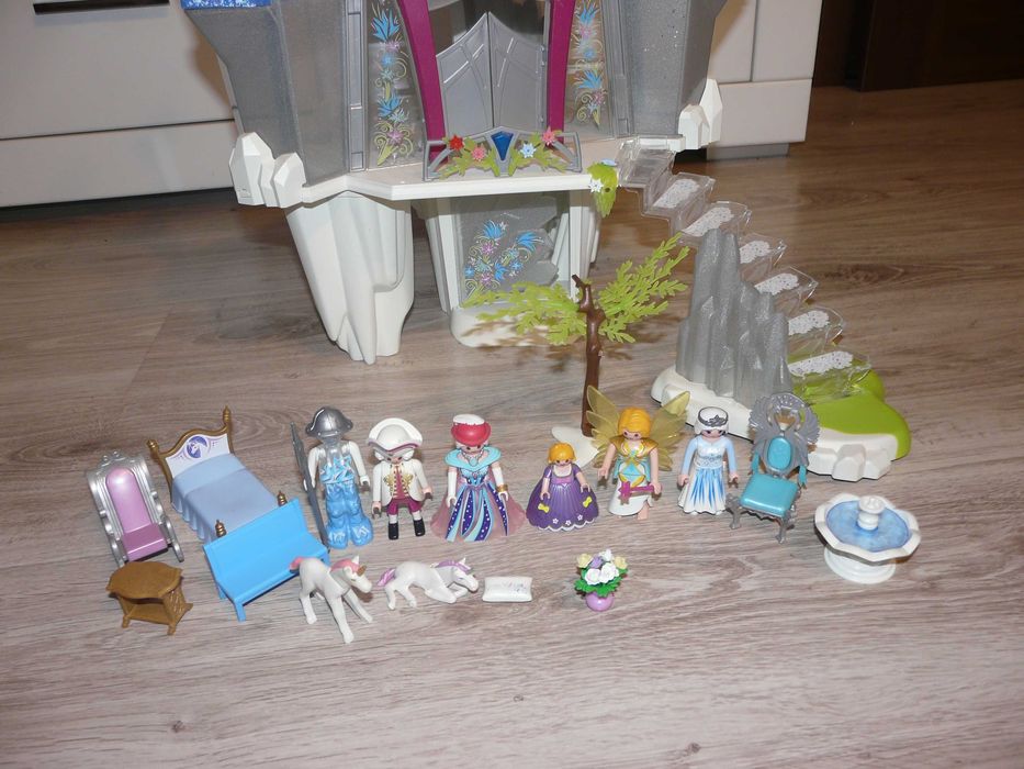 Playmobil duży pałac księżniczek.