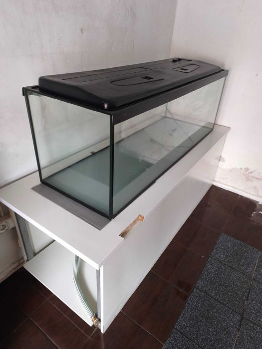 Akwarium 370l stan bardzo dobry