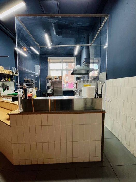 Сдам помещение!  м.Вокзальная, ул. Кудряшова, жк Времена  года