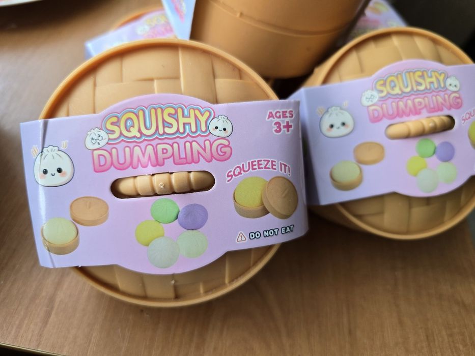 Антистрес Squishy Dumpling  Булочка пельмень