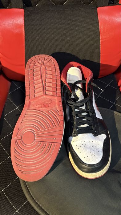 Nike Air Jordan 1 High Gym Red/Black Toe