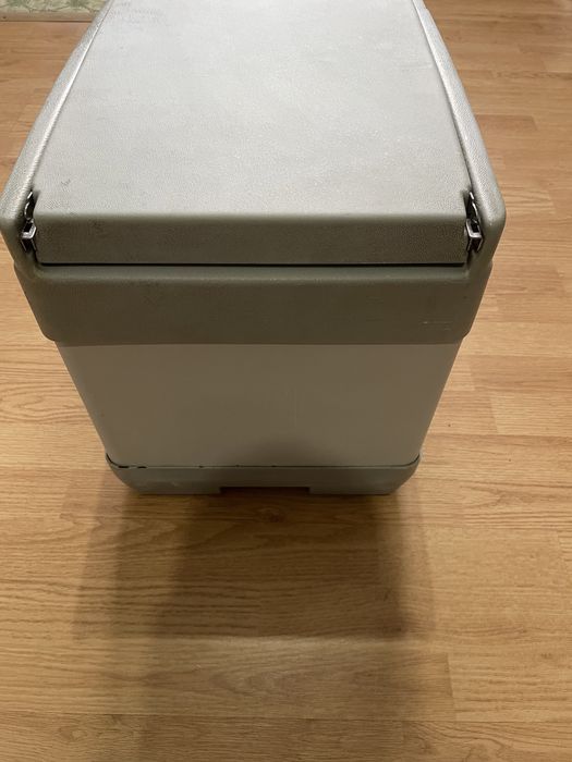 Автохолодтльник 24V/12V