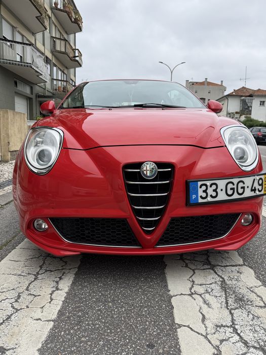 Carro alfa romeo mito