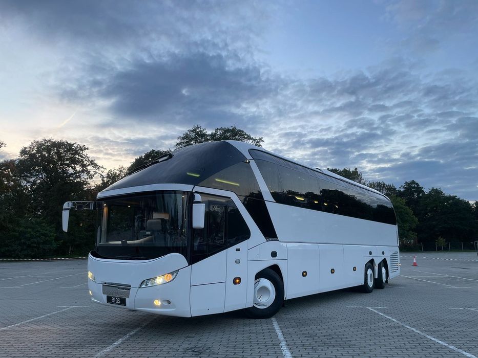 Заказ и аренда автобусов с водителем, пассажирские перевозки Харьков