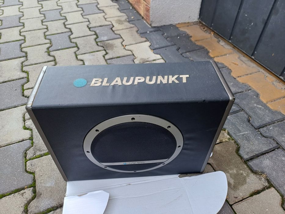 Subwoofer blaupunkt aktywny z wzmacniaczem