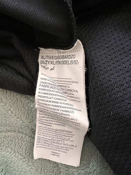 Продам оригінальну чоловічу олімпійку Under Armour (чорно-червона)