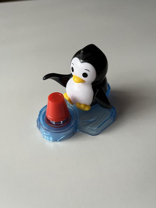 Новорічні прикраси з Кіндер Максі та електронна свічка набір